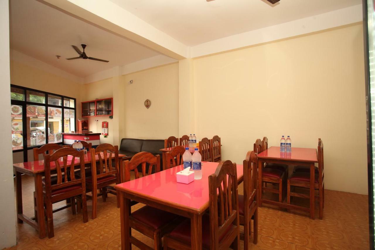 Spot On 503 Lisno Restaurant And Lodge Lumbini 外观 照片